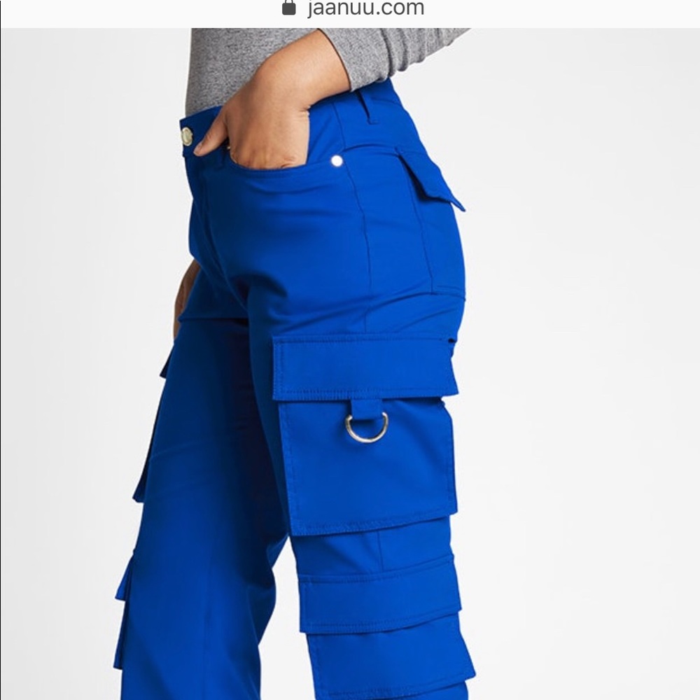Jaanuu scrub pants
